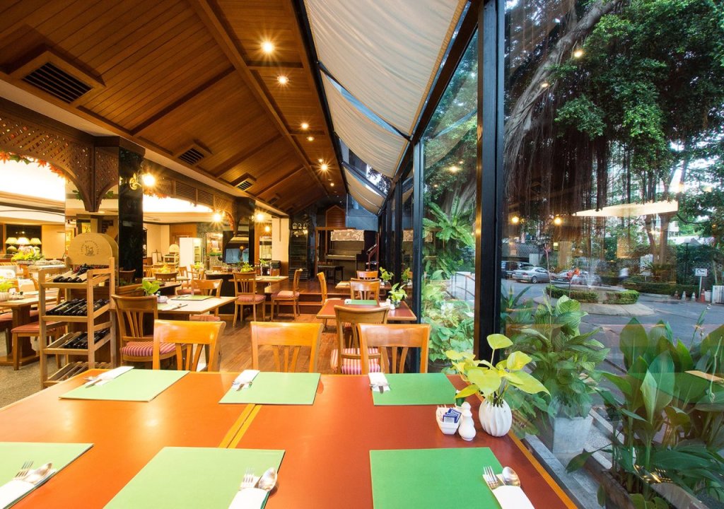 Бангкок: Centara Life Hotel Bangkok Phra Nakhon