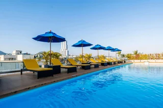 Кату: Days Inn by Wyndham Patong Beach Phuket