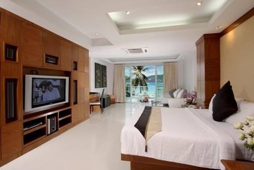 Кату: Rayaburi Beach Club