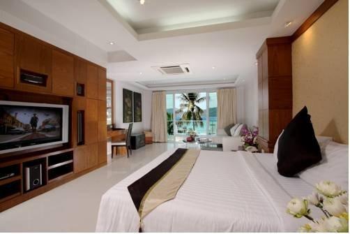 Кату: Rayaburi Beach Club