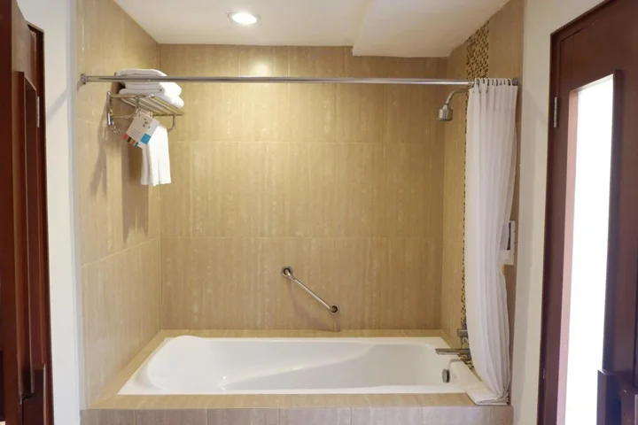 Пхукет: Peach Hill Resort