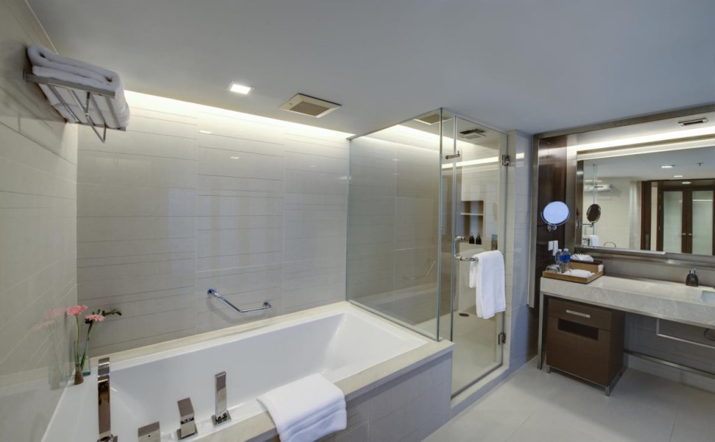 Бангкок: Pathumwan Princess Hotel