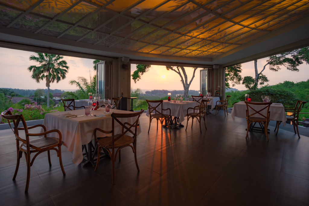 пляж Банг-Тао: Курортный отель The Pavilions Phuket