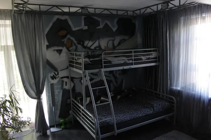 Великий Новгород: Apartment on Novoluchanskaya st.3