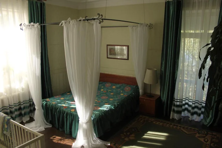 Великий Новгород: Apartment on Novoluchanskaya st.3