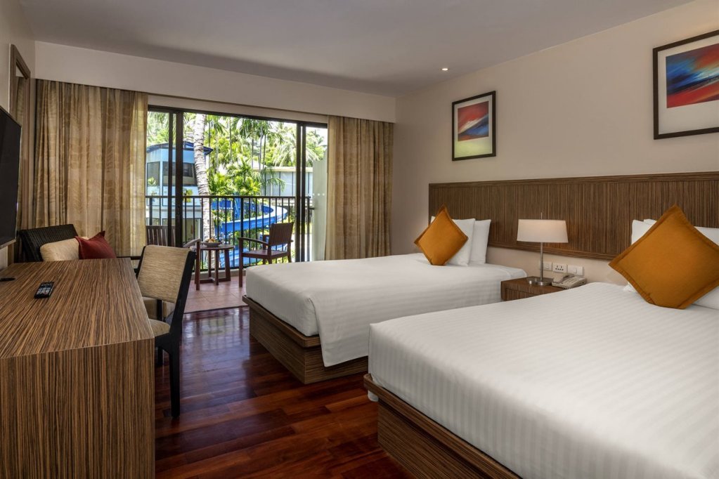 Destination Resort Phuket Surin Beach — фото 1