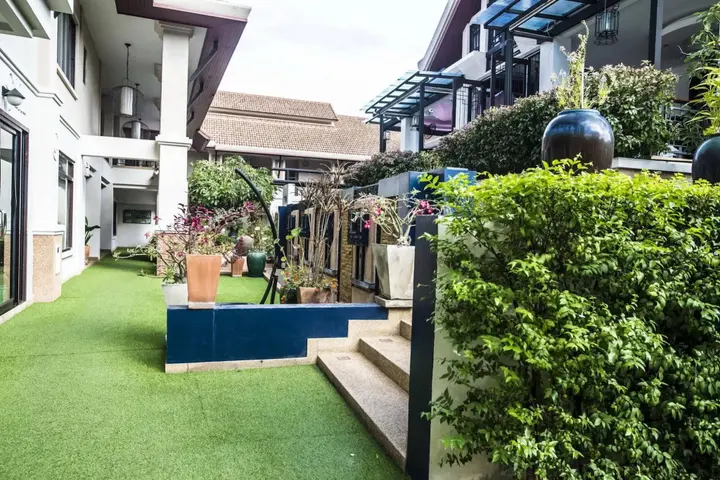 Чиангмай: Glur Chiangmai
