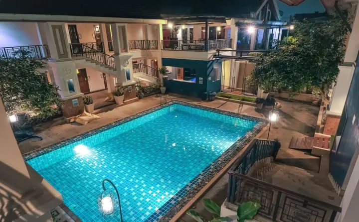 Чиангмай: Glur Chiangmai