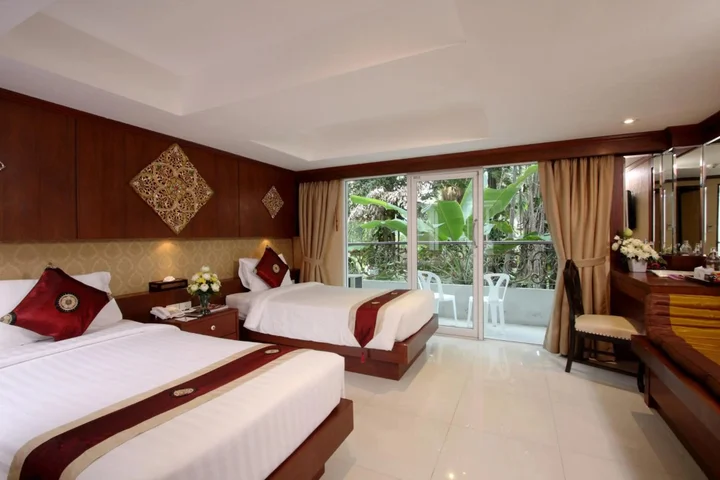 Пхукет: Отель Rayaburi Hotel Patong