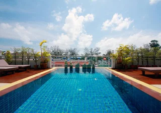 Пхукет: Отель Rayaburi Hotel Patong