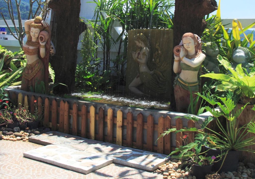 Пхукет: Отель Rayaburi Hotel Patong
