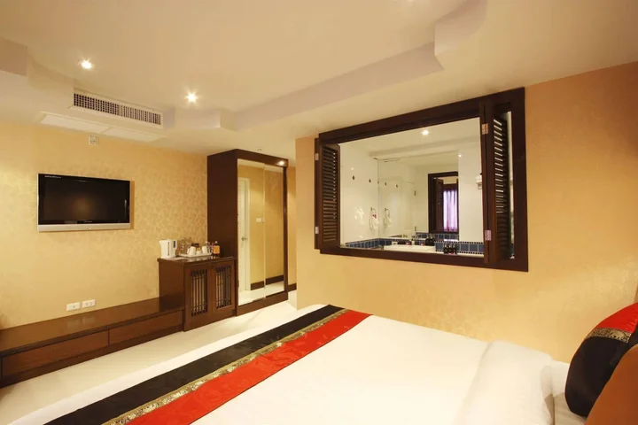 Пхукет: Отель Rayaburi Hotel Patong