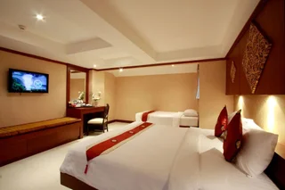 Пхукет: Отель Rayaburi Hotel Patong