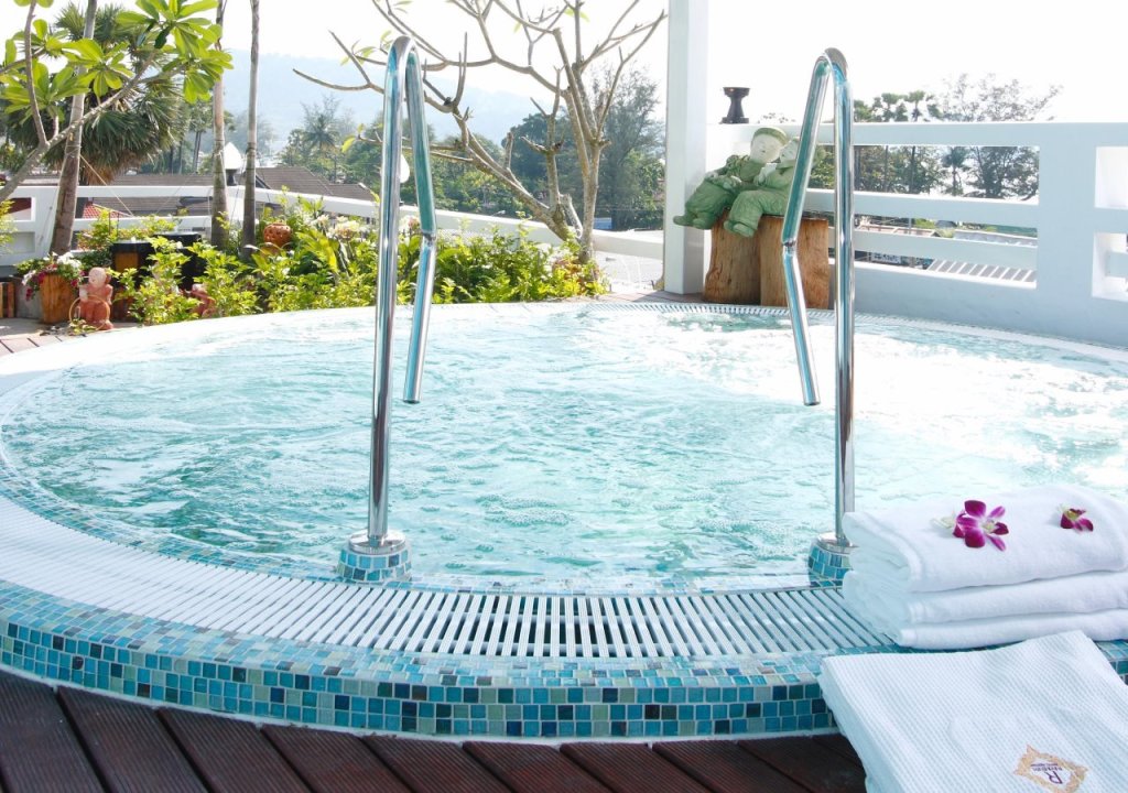Пхукет: Отель Rayaburi Hotel Patong