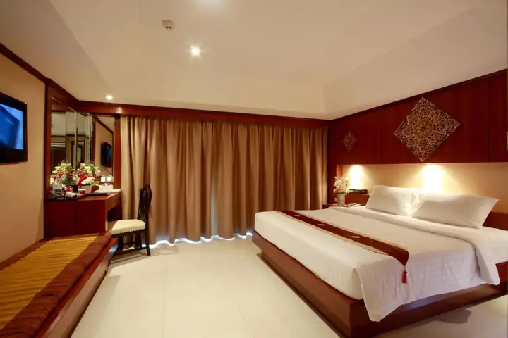 Пхукет: Отель Rayaburi Hotel Patong