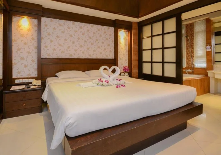 Пхукет: Отель Rayaburi Hotel Patong