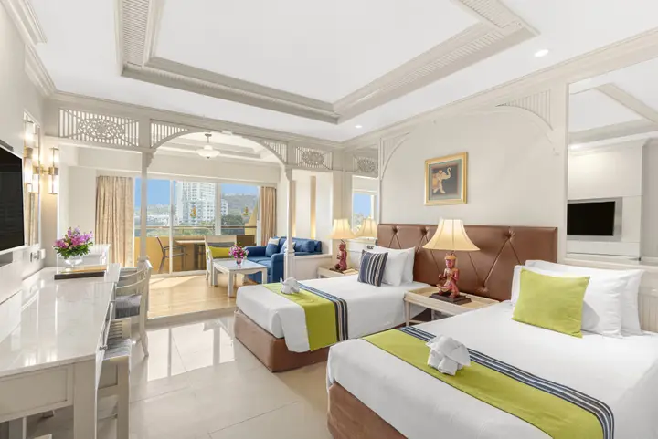 Паттайя: Royal Cliff Beach Hotel Pattaya