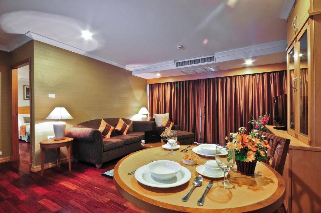 Бангкок: Admiral Suites Bangkok