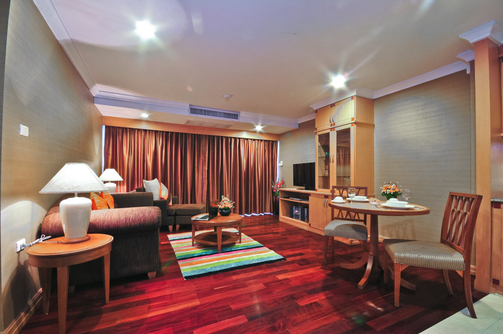 Бангкок: Admiral Suites Bangkok
