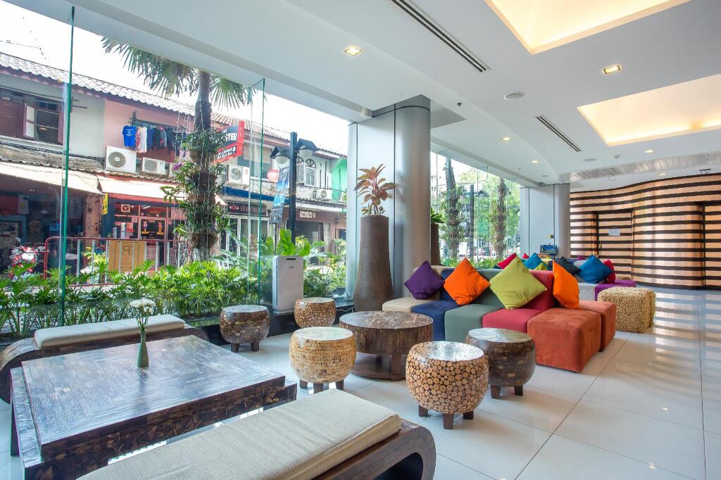 Бангкок: Nouvo City Hotel