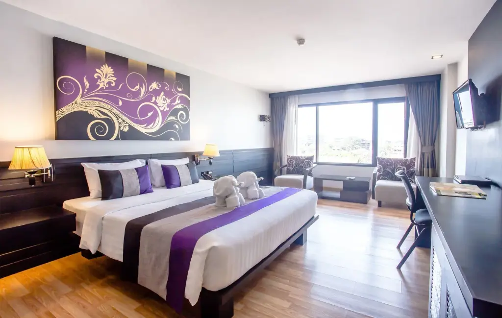 Бангкок: Nouvo City Hotel