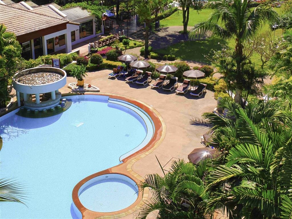 Чакпхонг: Novotel Rayong Rim Pae