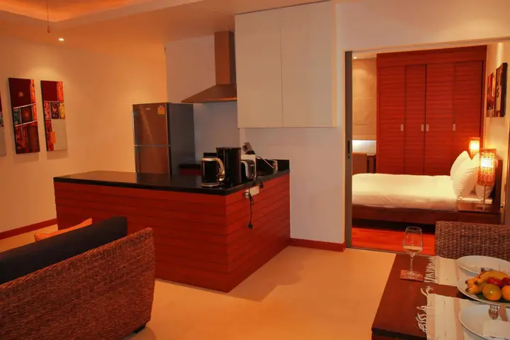 Тхаланг: The Residence Resort
