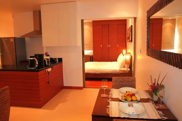 Тхаланг: The Residence Resort