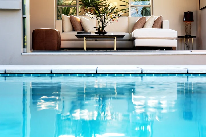 Тхаланг: The Residence Resort