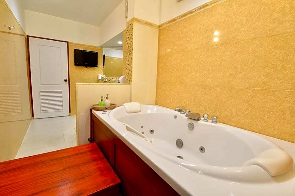 Пак-Чонг: Thongsomboon Club Hotel