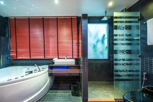 Кату: Absolute Bangla Suites, awesome location, rooftop pool  L-06