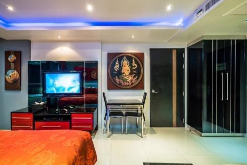 Кату: Absolute Bangla Suites, awesome location, rooftop pool  L-06