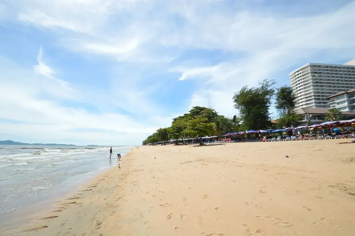 Паттайя: Ruamchok Ocean View