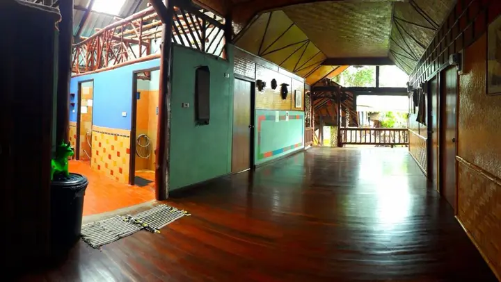 Муанг: Shanti Lodge Phuket