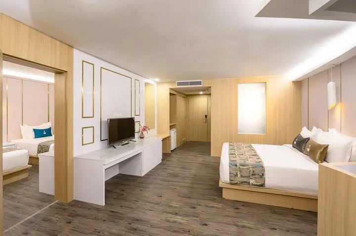 Сирача: Jomtien Holiday Inn Pattaya