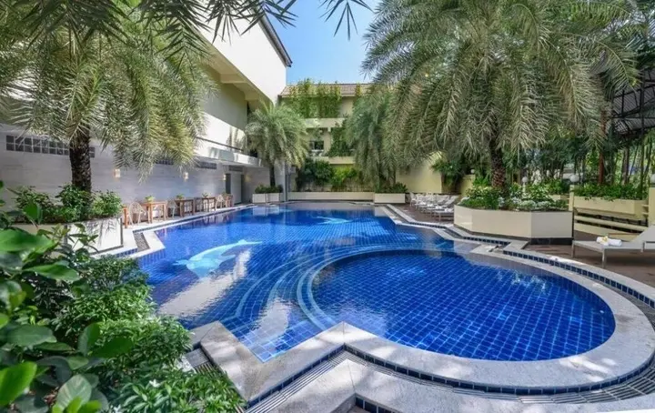 Сирача: Jomtien Holiday Inn Pattaya