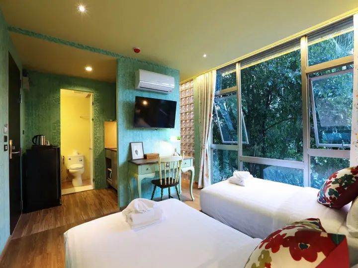 Бангкок: Tints of Blue Hotel