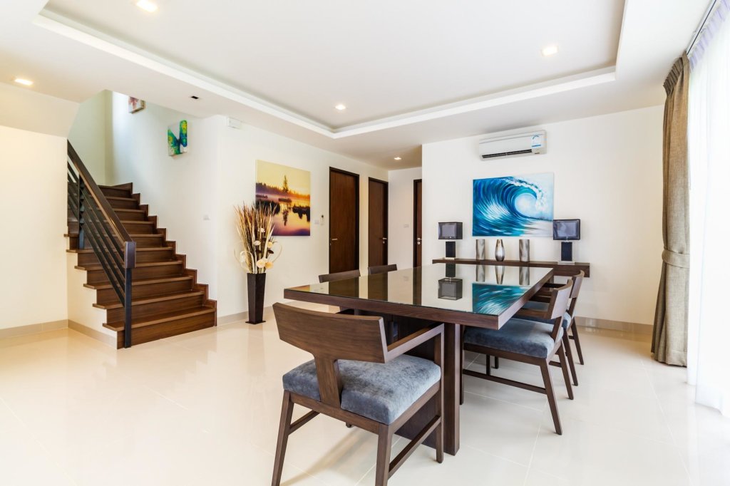 Тхаланг: LP101 - Private rooftop pool villa in Laguna for 9 people, near restaurants and shops