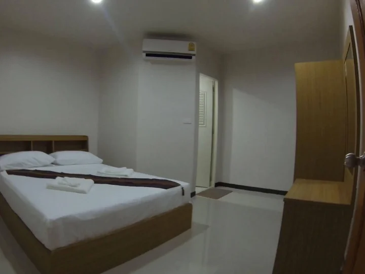 Пхи-Пхи-Дон: B Place Guesthouse