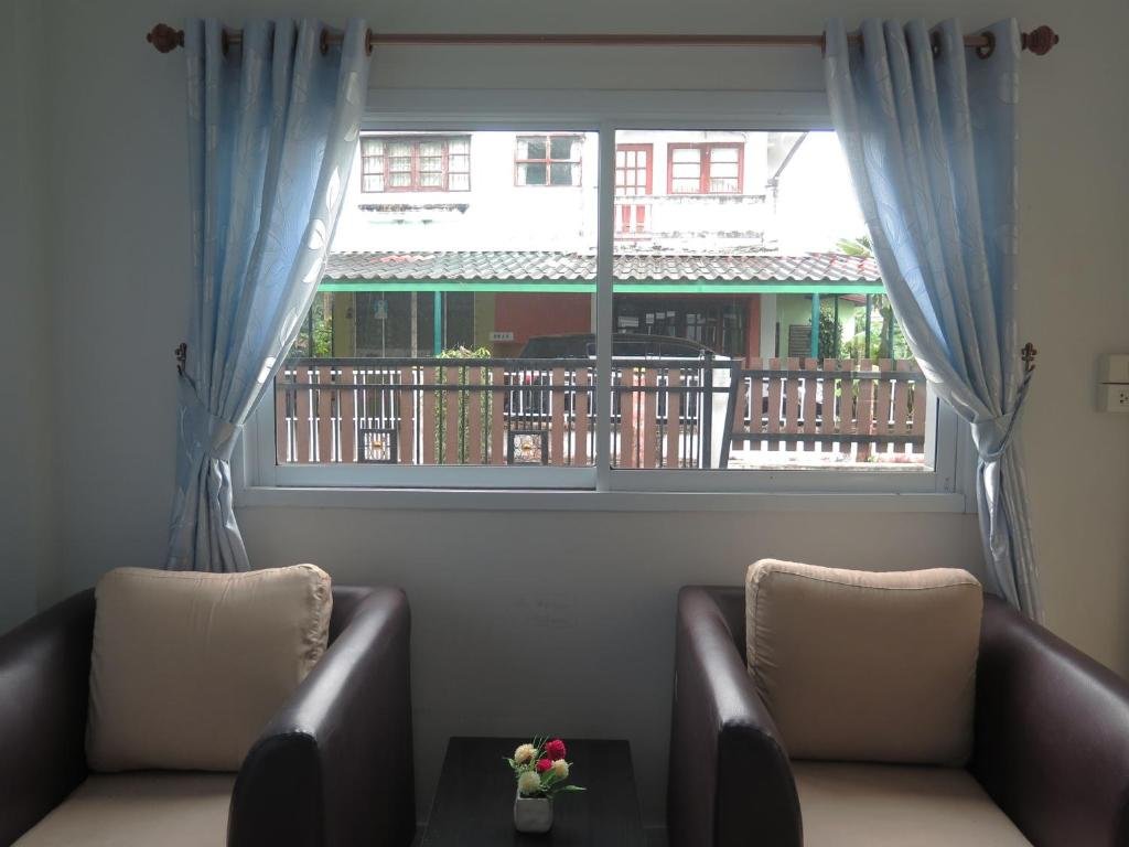 Сурин: Your Place Inn Surin