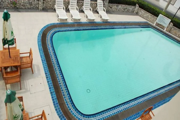 Чонбури: Bangsaen Villa Hotel (SHA Extra Plus)