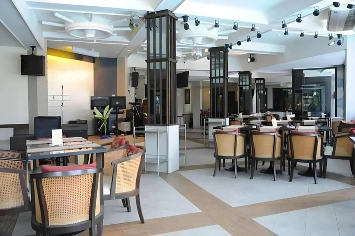 Чонбури: Bangsaen Villa Hotel (SHA Extra Plus)