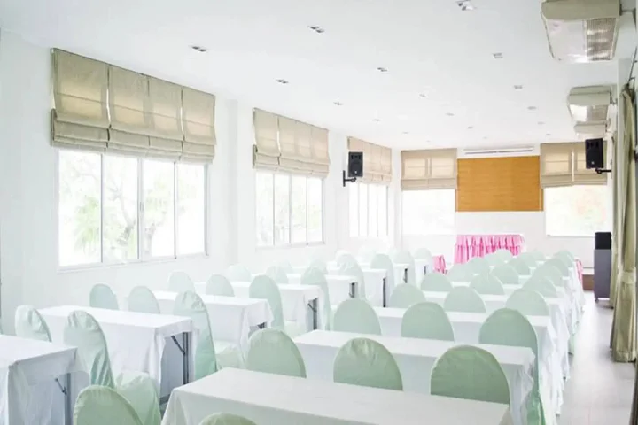 Чонбури: Bangsaen Villa Hotel (SHA Extra Plus)