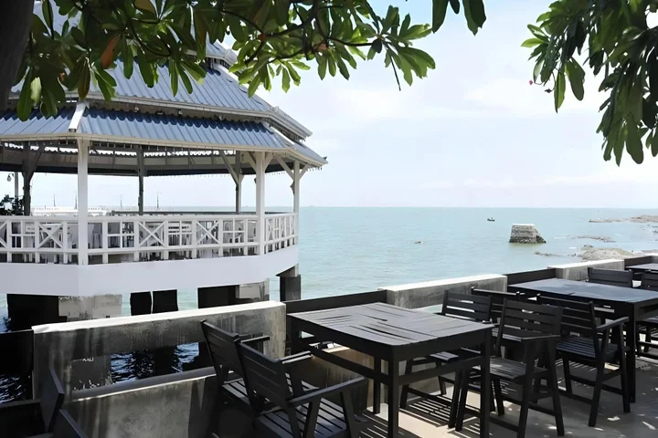 Чонбури: Bangsaen Villa Hotel (SHA Extra Plus)