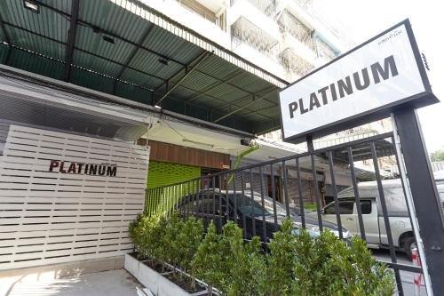 Бангкок: Platinum Deluxe Shopping Apartments