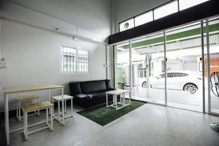 Чиангмай: Houzzel360 Tha Pae