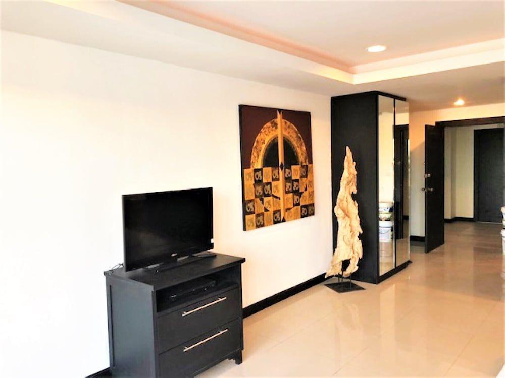 Паттайя: Platinum Suites Studio Condo Jomtien