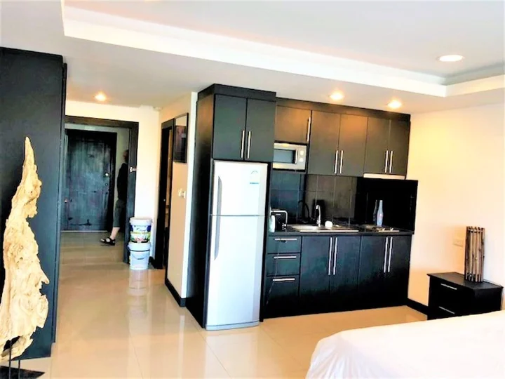 Паттайя: Platinum Suites Studio Condo Jomtien