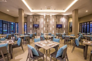 Бури Рам: The Crystal Hotel Buriram