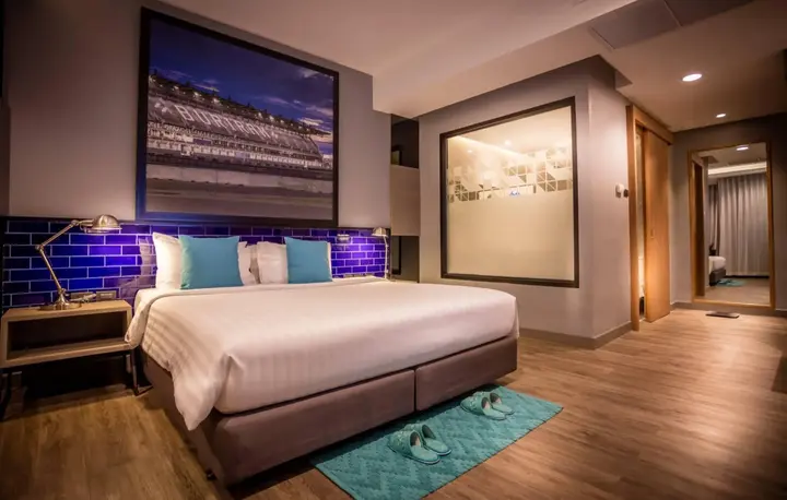 Бури Рам: The Crystal Hotel Buriram